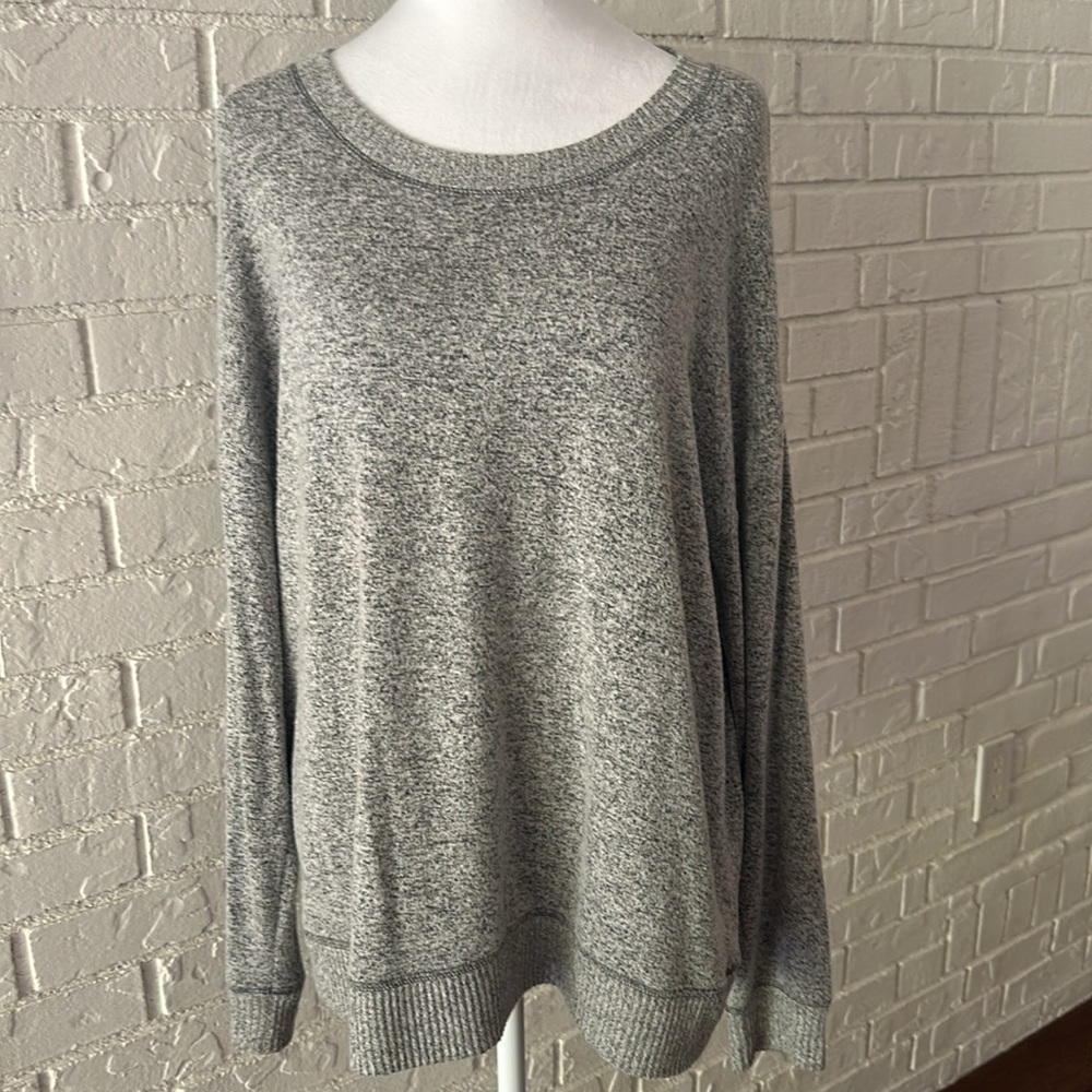 NWOT Old Navy Sweater Medium